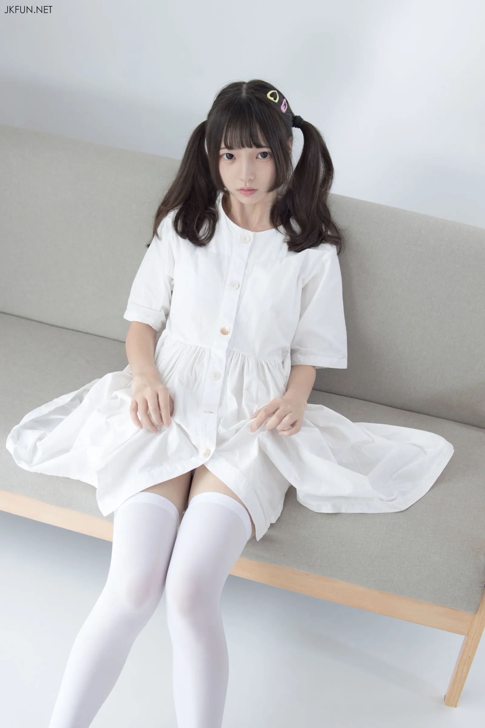 CHUC-043 元読者モデルの25歳ドMアパレル店員 れな